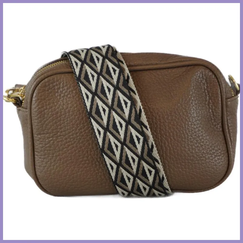 Duplarekeszes női keresztpántos táska szép pánttal, műbőr, világosbarna lupusbag-hu 1