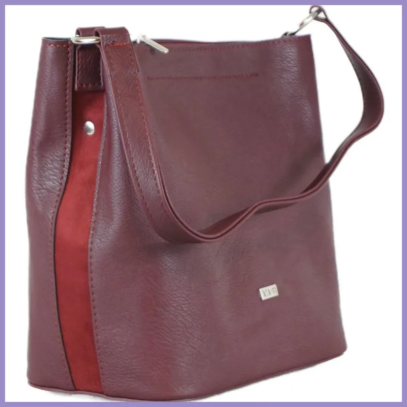 Egyszínű női vlltáska karikás füllel, rostbőr, bordó lupusbag-hu 2