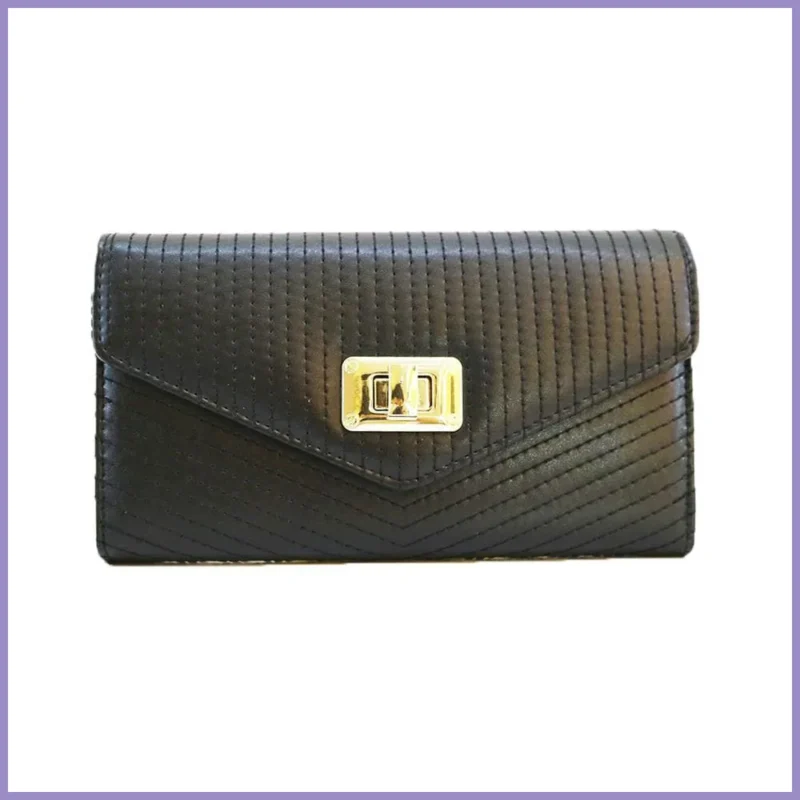 Fekete női pénztárca