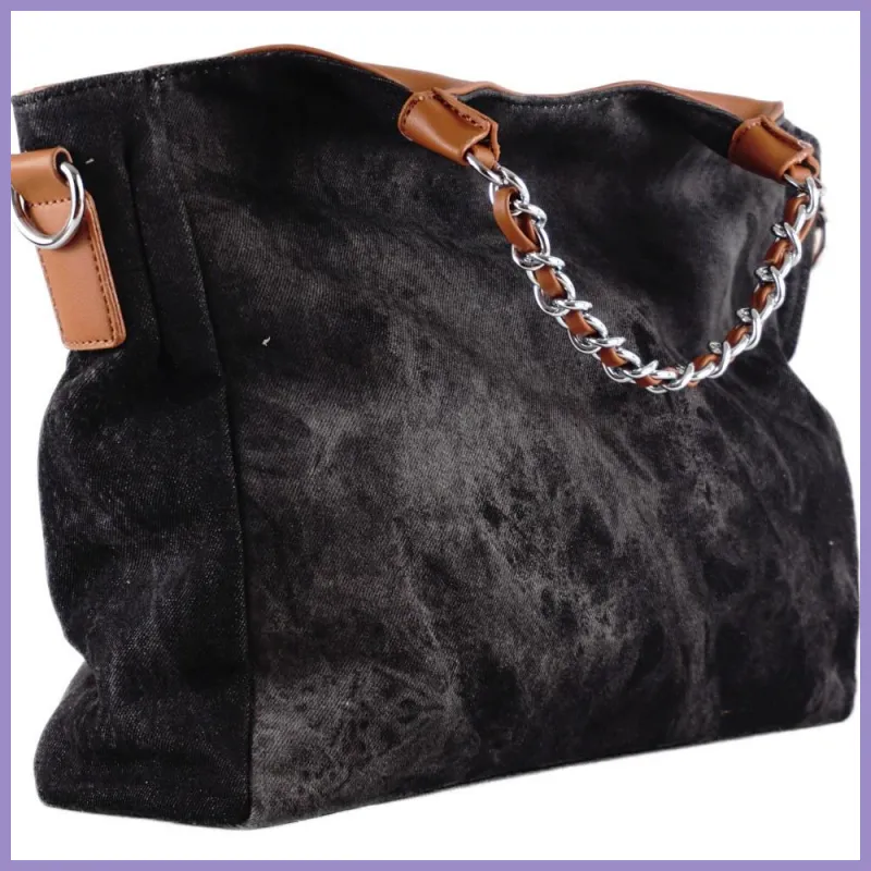 Láncos női kézitáska farmer anyagból, fekete lupusbag-hu 2