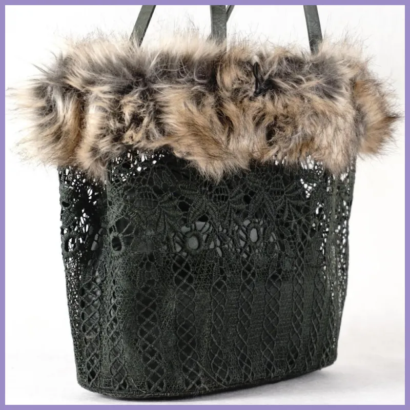 Nagyméretű szőrmés válltáska csipkéből, zöld lupusbag-hu 3