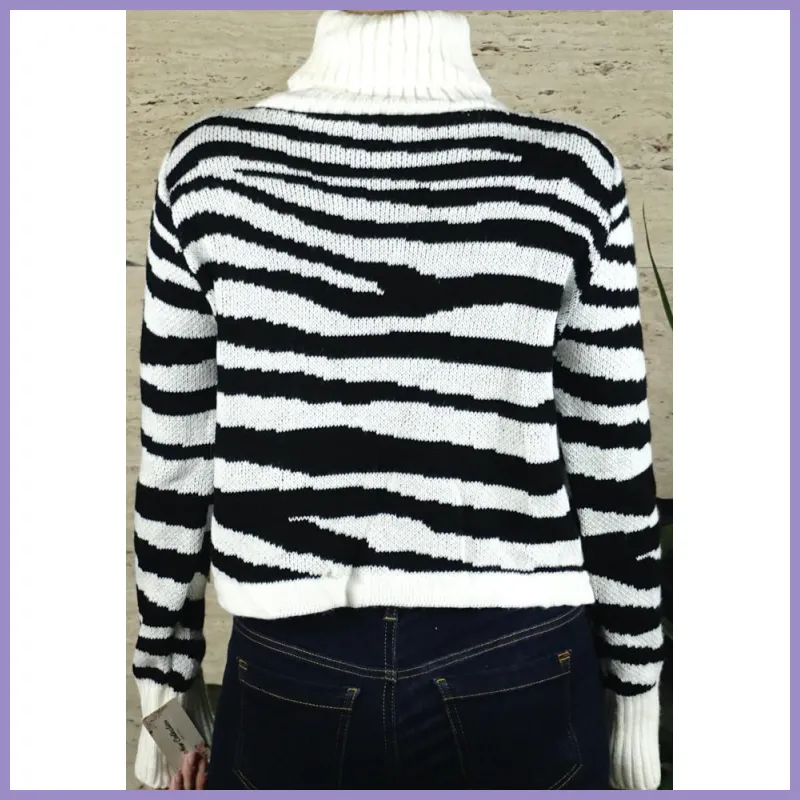 Női garbó, rövid derekú, fehér lupusbag-hu 3