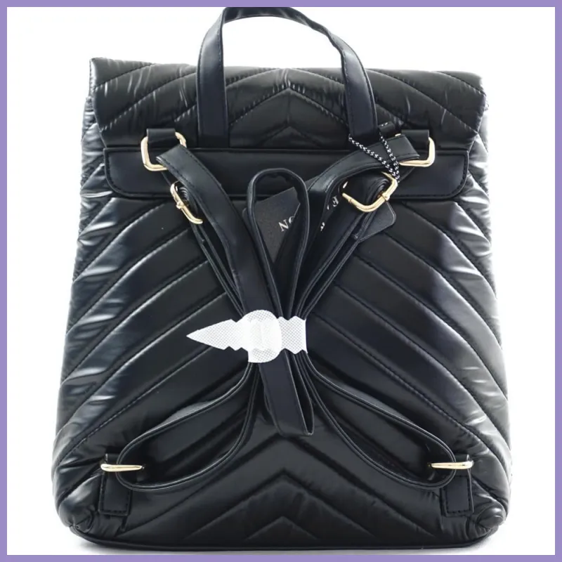 Női hátitáska csillaggal és V varrott mintával, vízhatlan, fekete lupusbag-hu 3