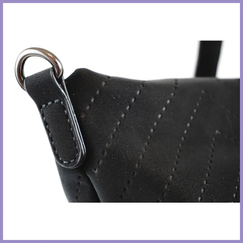 Női shopper válltáska lyuggatott V mintával, poliészter, barna lupusbag-hu 5