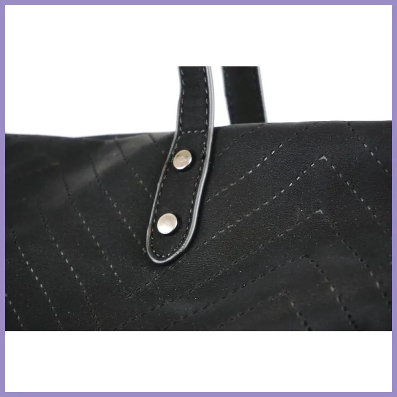 Női shopper válltáska lyuggatott V mintával, poliészter, zöld lupusbag-hu 4