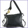Női válltáska nagy láncszemmel, műbőr, fekete lupusbag-hu 1