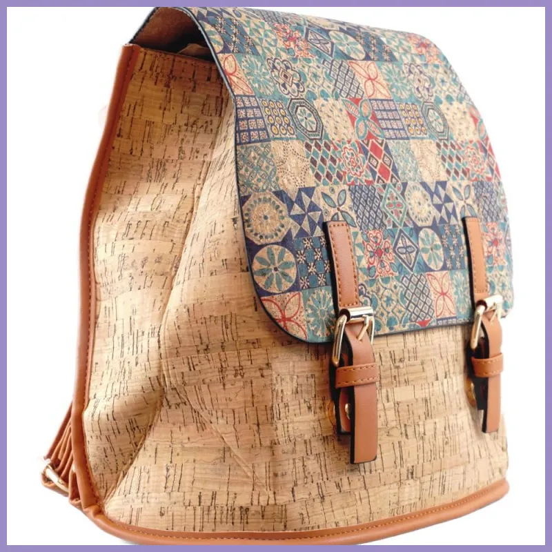 Parafa női hátitáska díszcsattal, minta3 lupusbag-hu 2