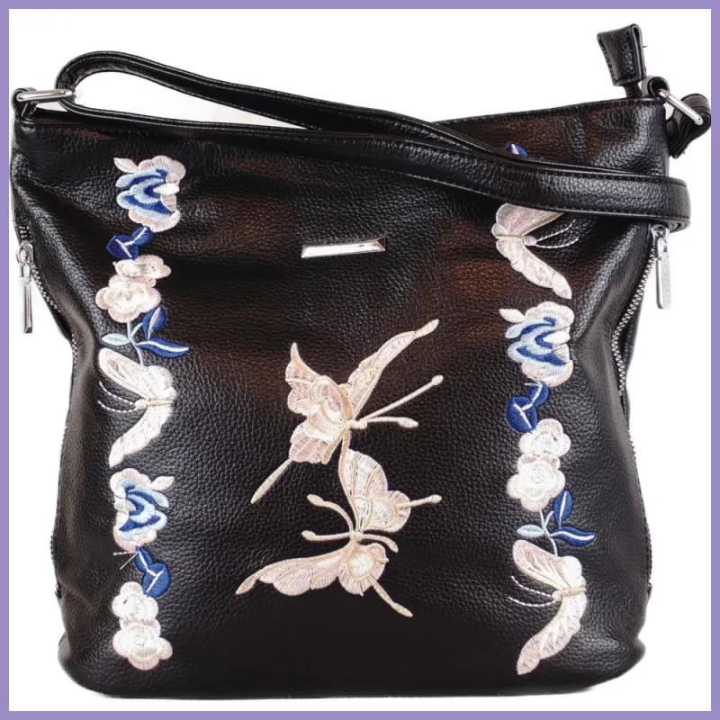 Silvia Rosa női válltáska hímzett pillangós mintával, műbőr, fekete lupusbag-hu 1