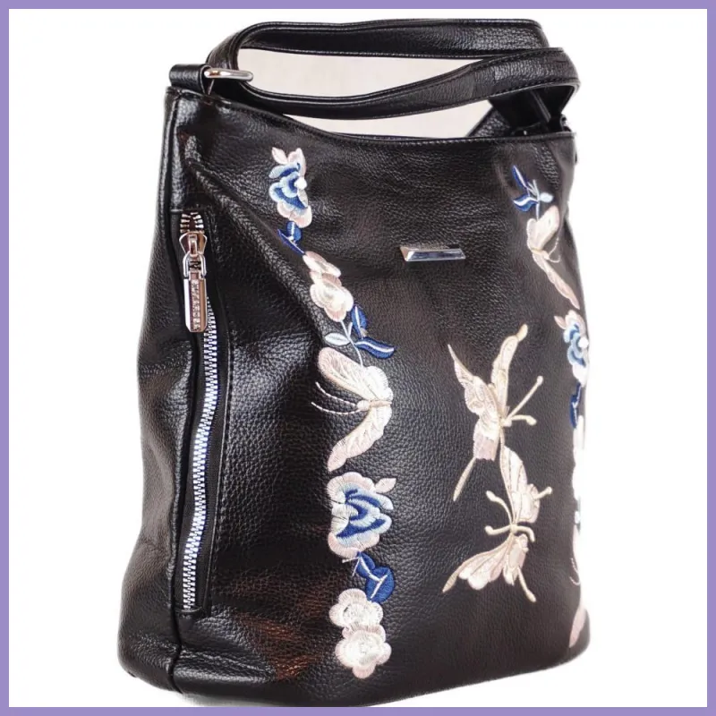 Silvia Rosa női válltáska hímzett pillangós mintával, műbőr, fekete lupusbag-hu 2