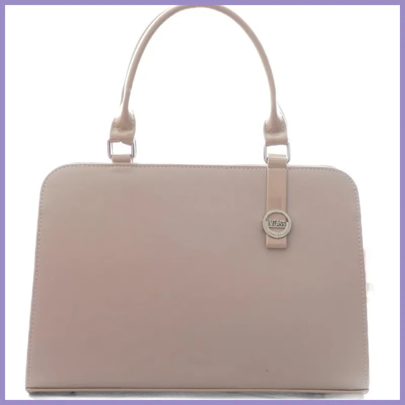 VIA55 elegáns női kézitáska merev fazonban lakk füllel, rostbőr, bézs lupusbag-hu 1