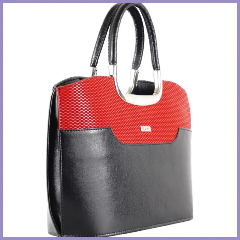 VIA55 merev női kézitáska piros rizsmintával, rostbőr, fekete lupusbag-hu 2