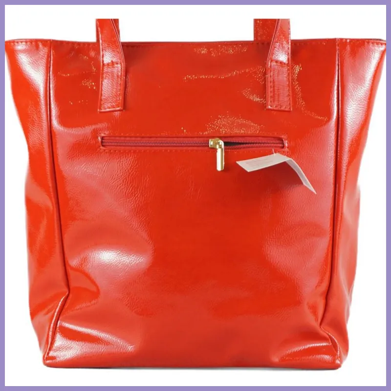 VIA55 nagyméretű lakk válltáska rizsmintával, rostbőr, piros lupusbag-hu 4