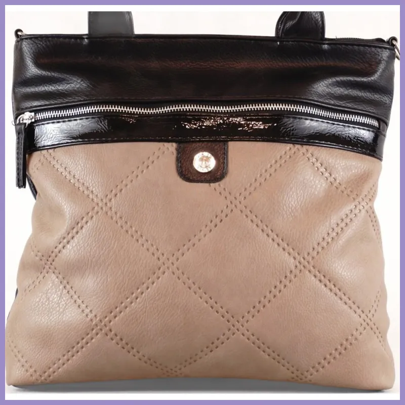 VIA55 nagyméretű női válltáska elöl nagy zsebbel, rostbőr, fekete-barna lupusbag-hu 2