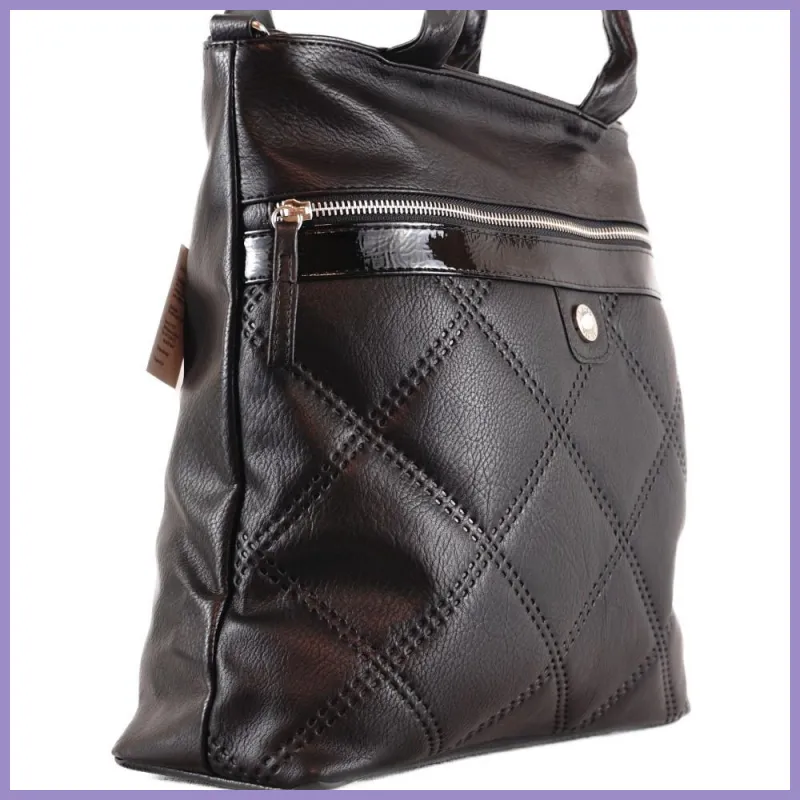 VIA55 nagyméretű női válltáska elöl nagy zsebbel, rostbőr, fekete lupusbag-hu 3