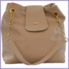 VIA55 nagyméretű női válltáska patentos fedéllel, rostbőr, bézs lupusbag-hu 3