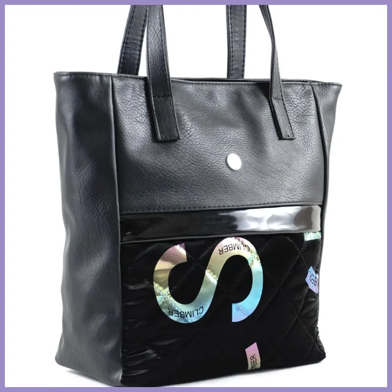 VIA55 nagyméretű válltáska, színes betűkkel díszítve, fekete lupusbag-hu 2