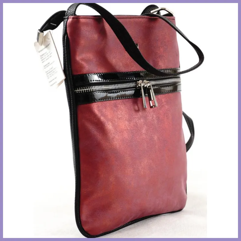 VIA55 női keresztpántos kistáska elöl széles zsebbel, rostbőr, rosé lupusbag-hu 2