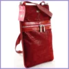 VIA55 női keresztpántos kistáska elöl széles zsebbel, rostbőr, vörös lupusbag-hu 2