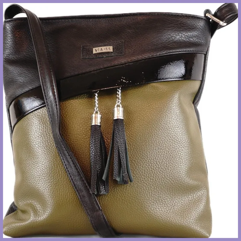 VIA55 női keresztpántos táska ferde zsebbel, rostbőr, olíva lupusbag-hu 1