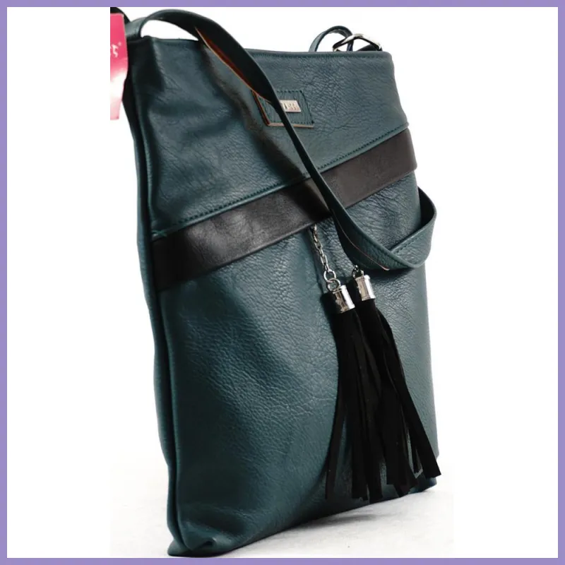 VIA55 női keresztpántos táska ferde zsebbel, rostbőr, zöld lupusbag-hu 2