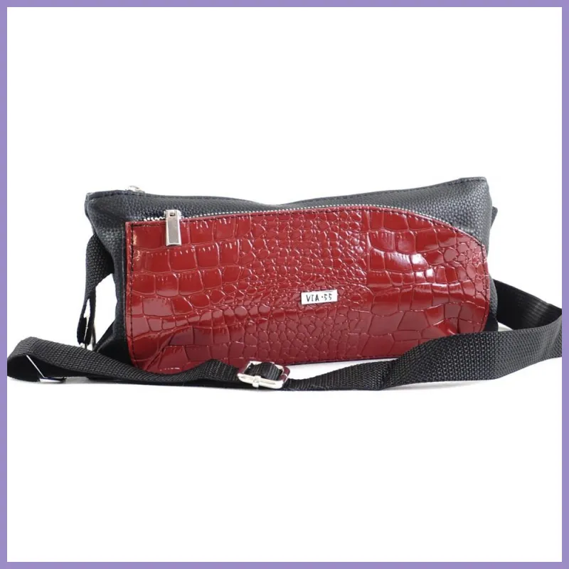 VIA55 női keresztpántos táska széles fazonban, rostbőr, vörös lupusbag-hu 2