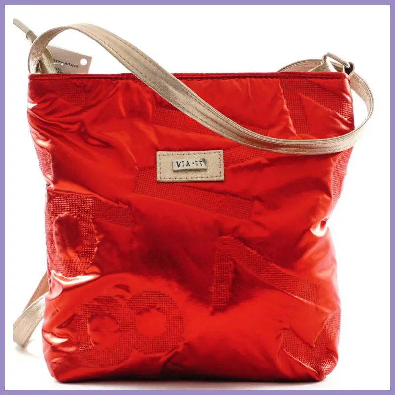 VIA55 női keresztpántos táska vízhatlan anyagból, piros lupusbag-hu 1