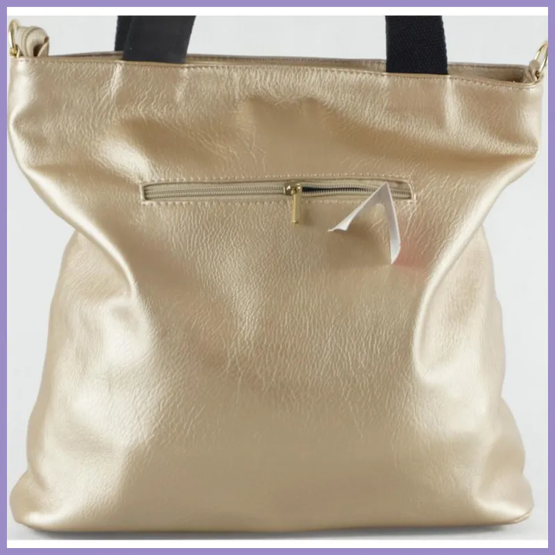 VIA55 női válltáska fekete füllel, rostbőr, arany lupusbag-hu 4