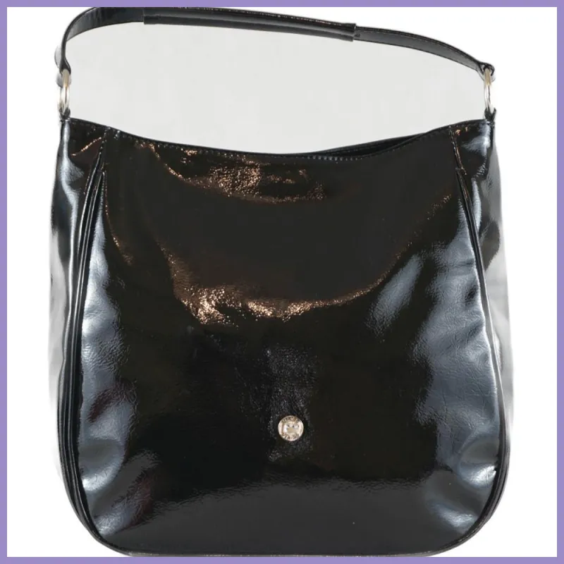 VIA55 női válltáska karikás füllel, rostbőr, lakk-fekete lupusbag-hu 1