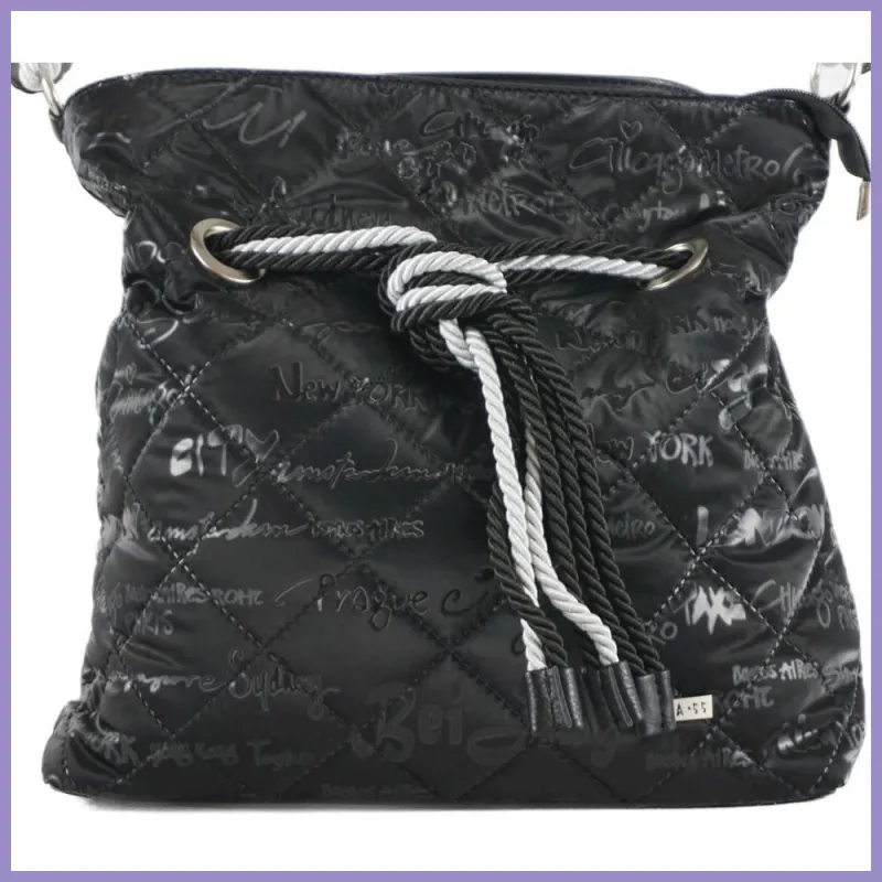 VIA55 női válltáska kötéllel és karikával, rostbőr, fekete lupusbag-hu 2