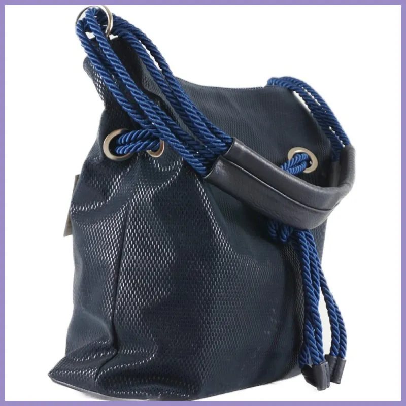 VIA55 női válltáska kötéllel és karikával, rostbőr, kék lupusbag-hu 3